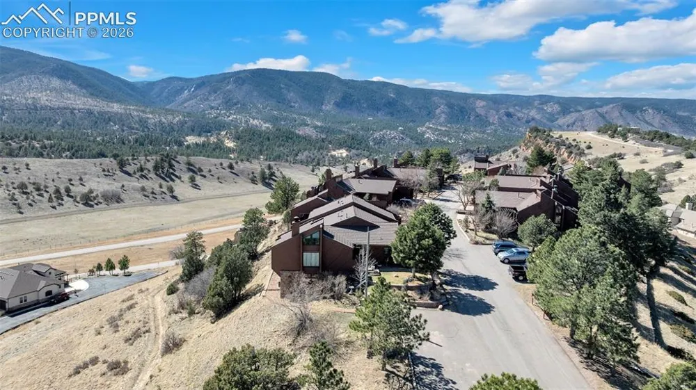 4500 Sentinel Rock Larkspur, CO 80118