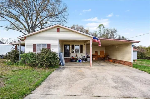 1817 Amostown Road