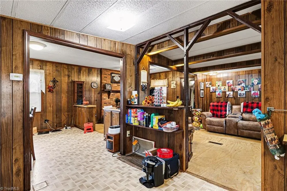 1817 Amostown Road Sandy Ridge, NC 27046