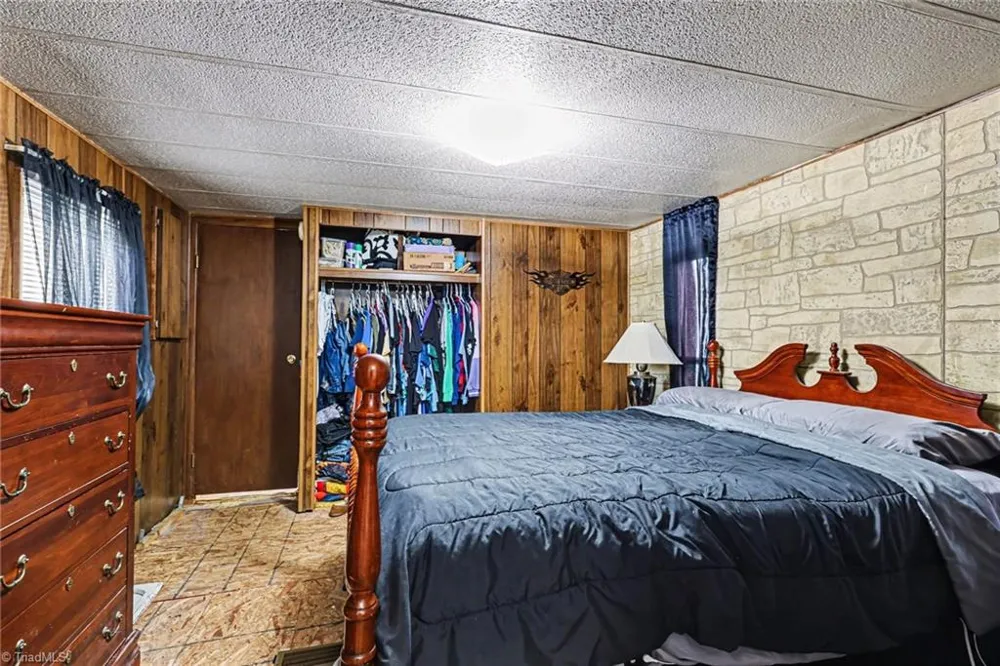 1817 Amostown Road Sandy Ridge, NC 27046
