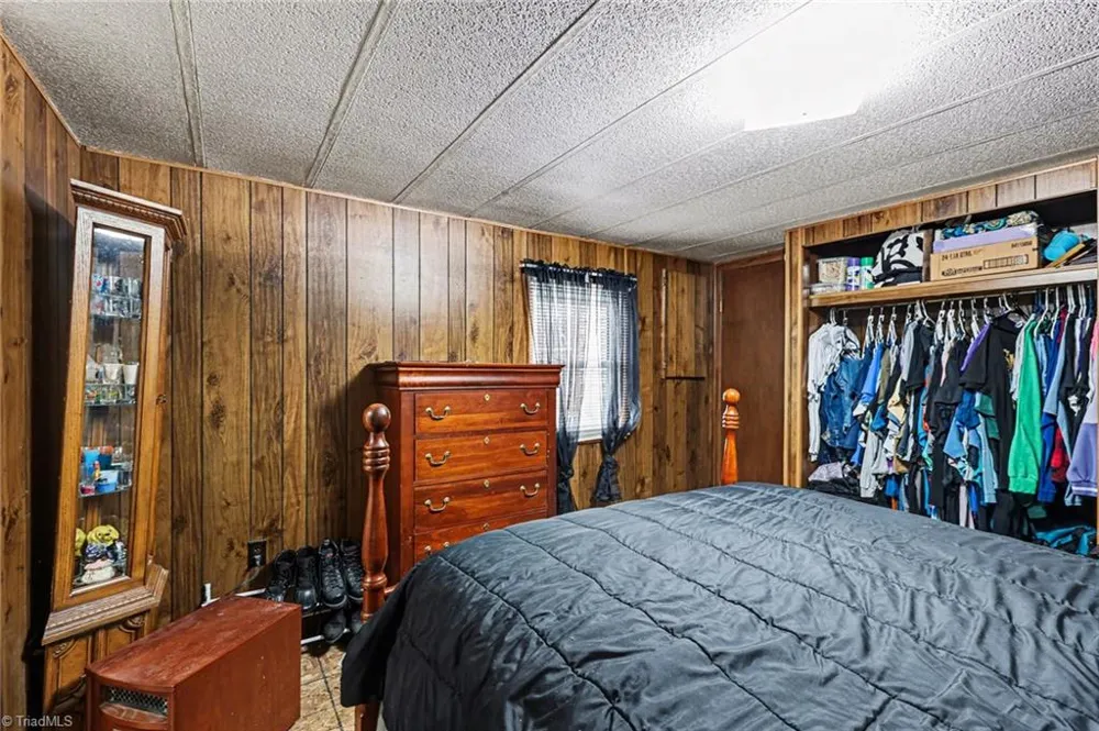 1817 Amostown Road Sandy Ridge, NC 27046