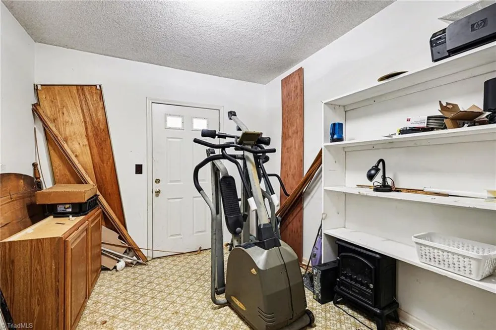 1817 Amostown Road Sandy Ridge, NC 27046