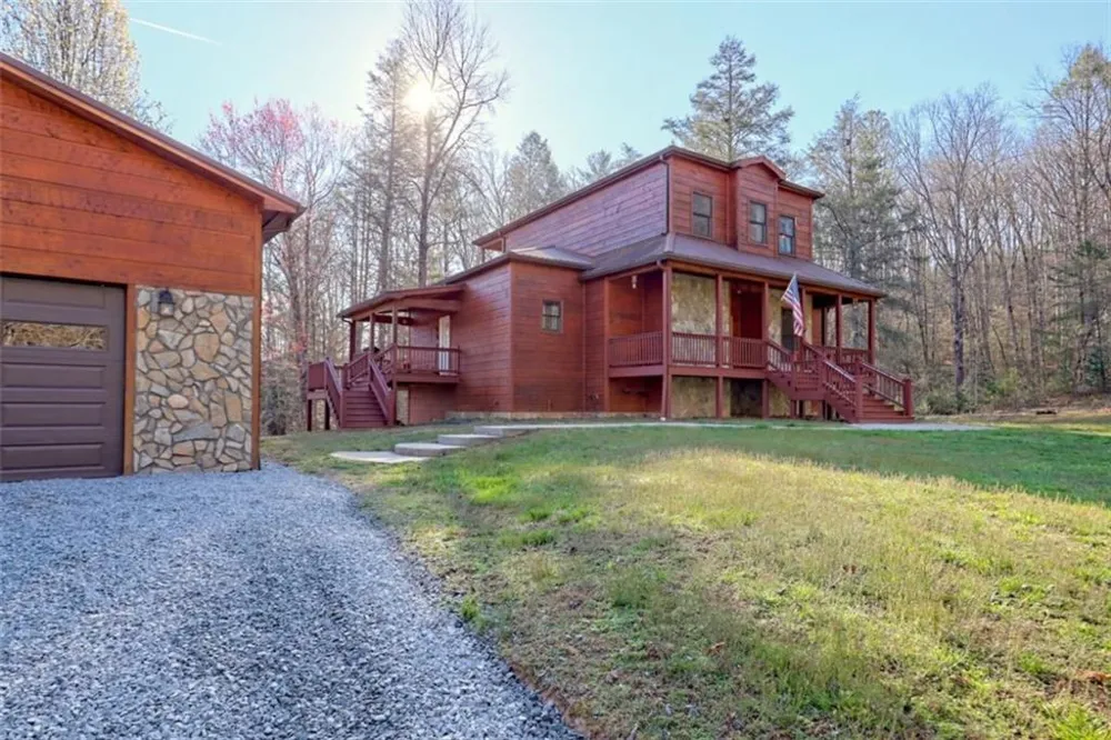 356 Mill Creek Acres Blue Ridge, GA 30513