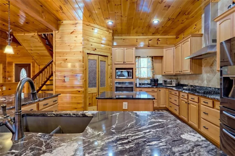 356 Mill Creek Acres Blue Ridge, GA 30513