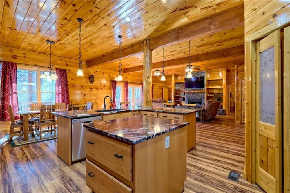 356 Mill Creek Acres Blue Ridge, GA 30513