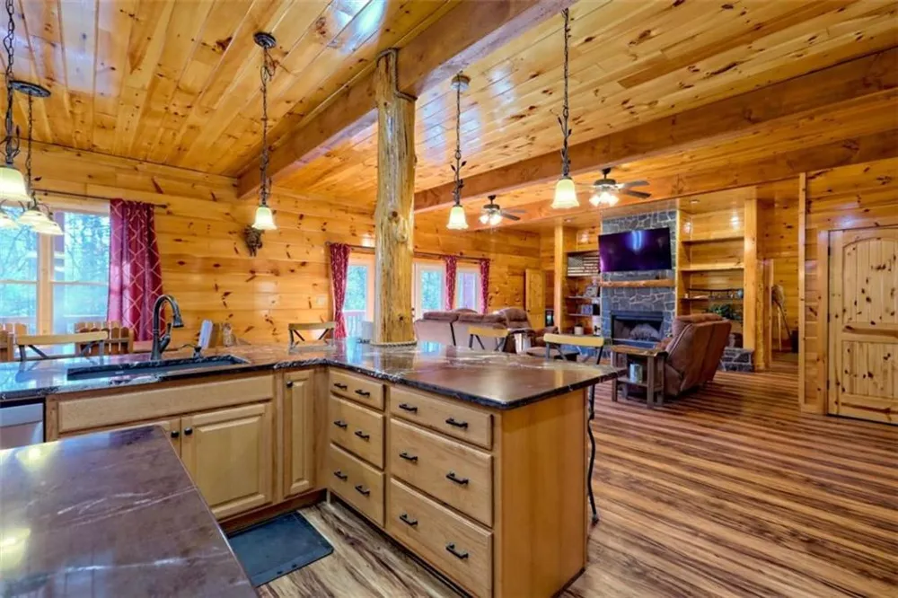 356 Mill Creek Acres Blue Ridge, GA 30513
