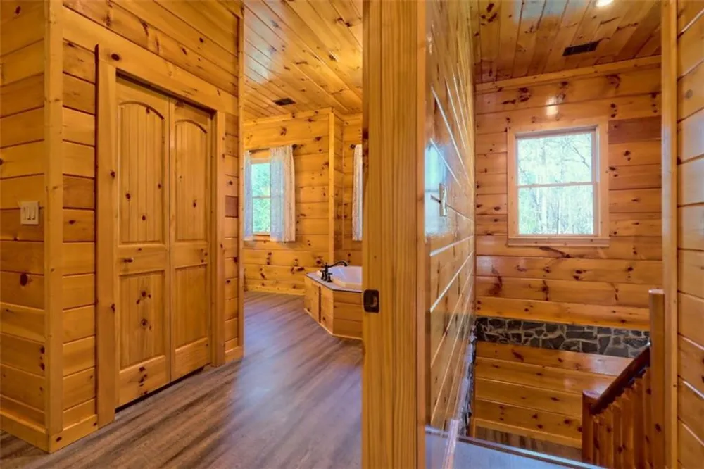 356 Mill Creek Acres Blue Ridge, GA 30513