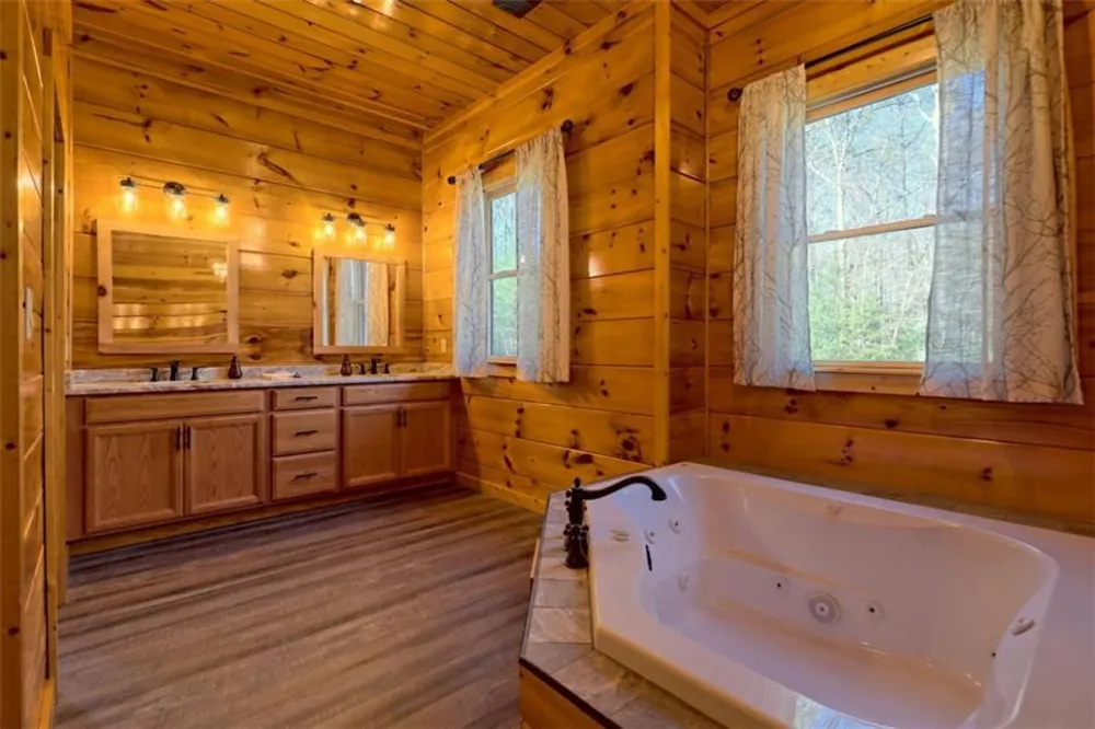 356 Mill Creek Acres Blue Ridge, GA 30513