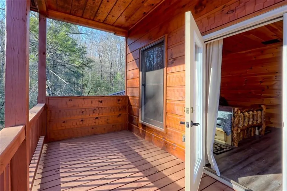356 Mill Creek Acres Blue Ridge, GA 30513