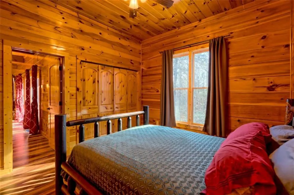 356 Mill Creek Acres Blue Ridge, GA 30513