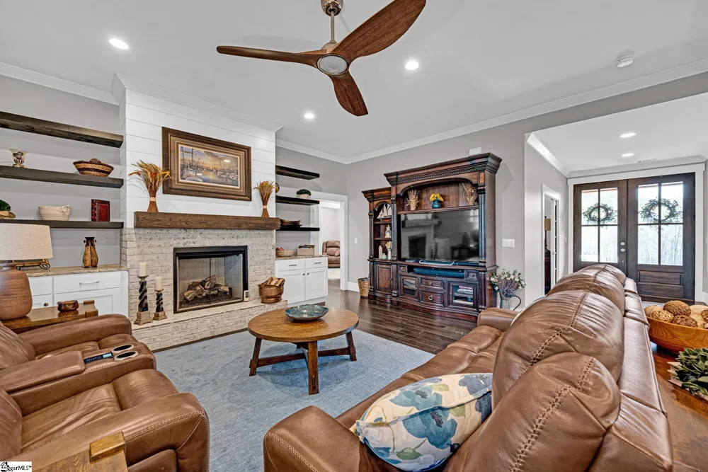 629 Riverstead Drive Marietta, SC 29661