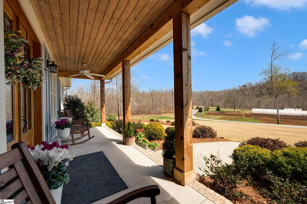 629 Riverstead Drive Marietta, SC 29661