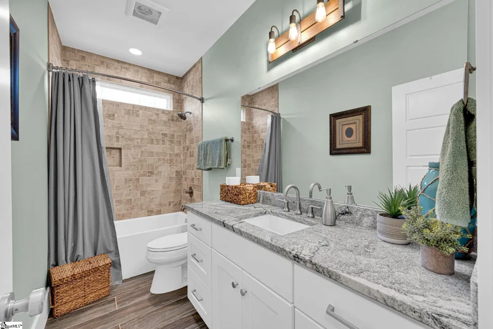 629 Riverstead Drive Marietta, SC 29661