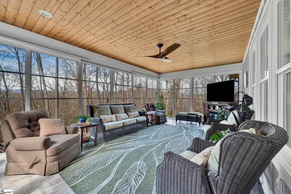 629 Riverstead Drive Marietta, SC 29661