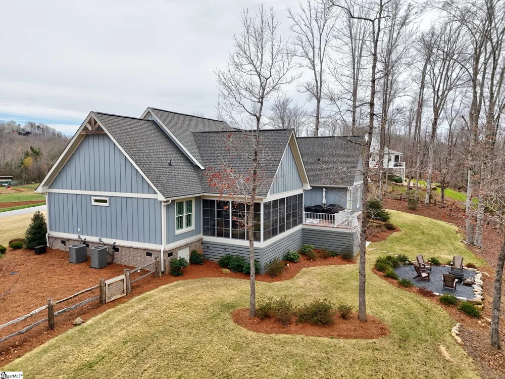 629 Riverstead Drive Marietta, SC 29661