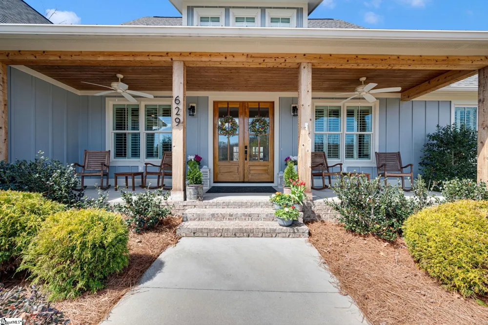 629 Riverstead Drive Marietta, SC 29661