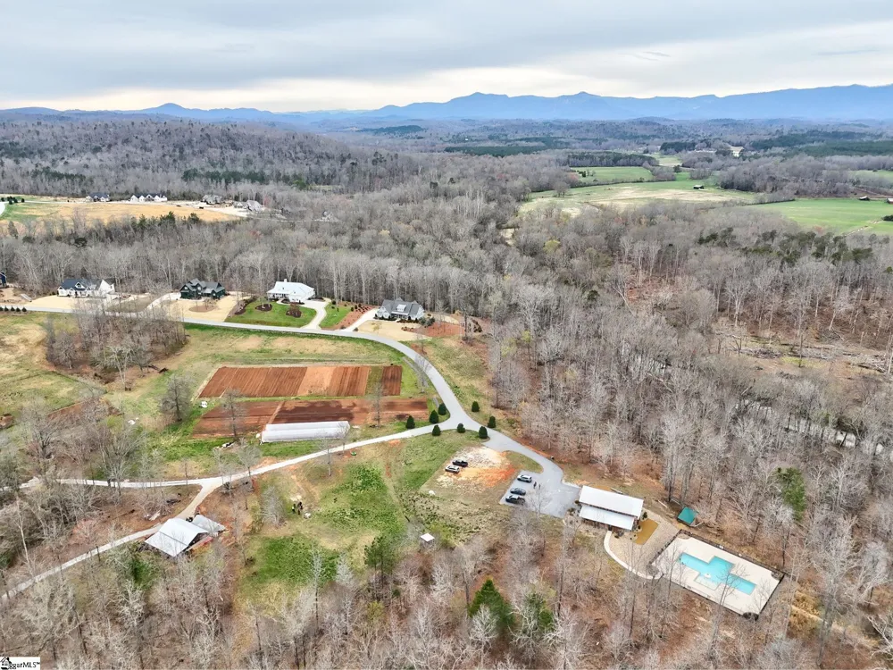 629 Riverstead Drive Marietta, SC 29661
