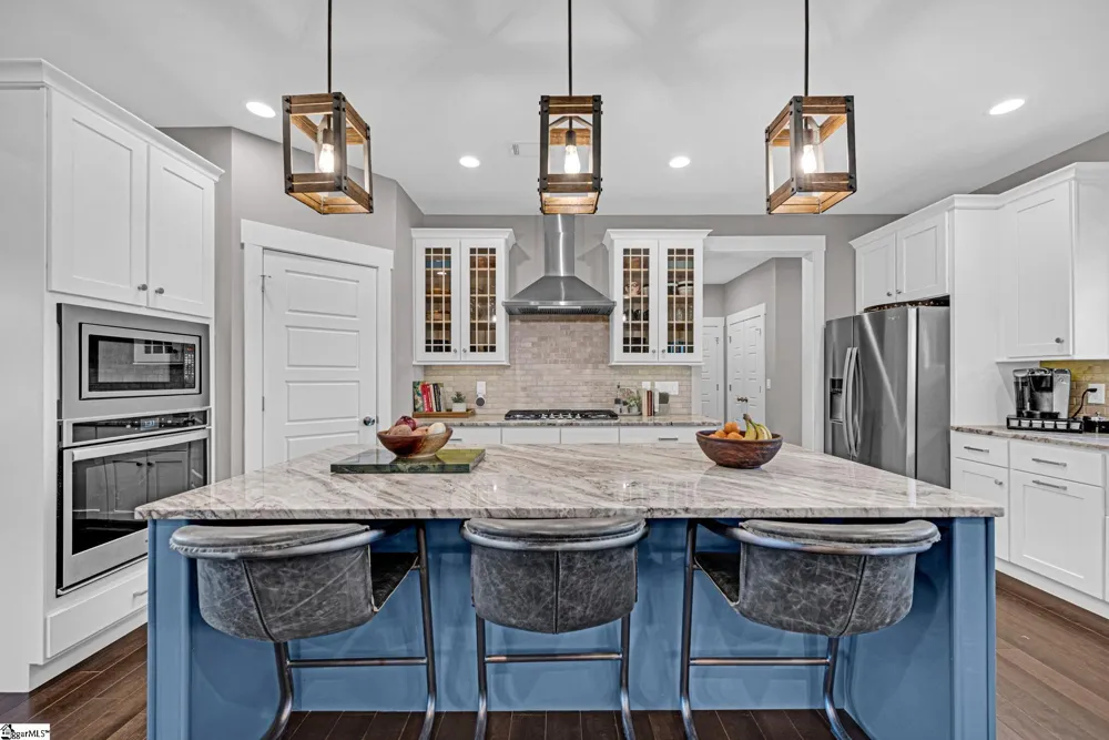 629 Riverstead Drive Marietta, SC 29661