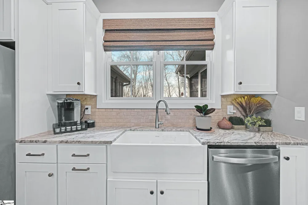 629 Riverstead Drive Marietta, SC 29661