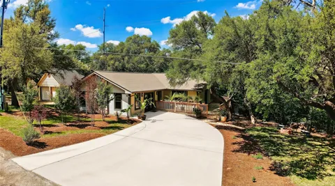 1217 Cr 132b Oak Springs Rd
