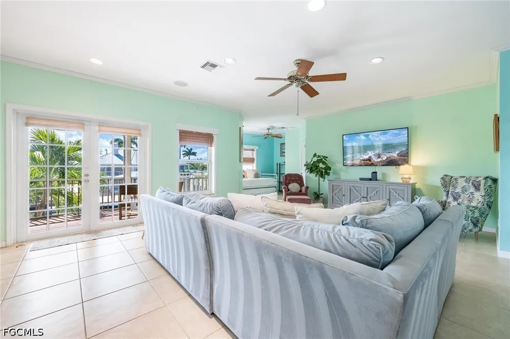 Geary Street Matlacha, FL 33993