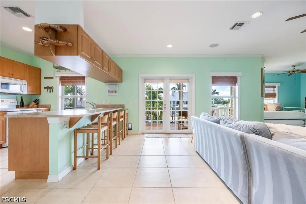 Geary Street Matlacha, FL 33993