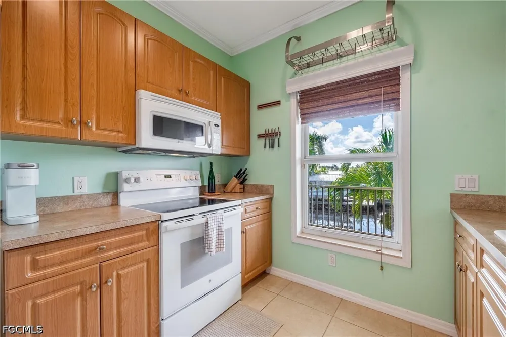 Geary Street Matlacha, FL 33993