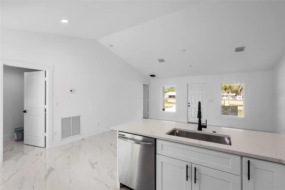 21483 NW 262ND STREET Okeechobee, FL 34972