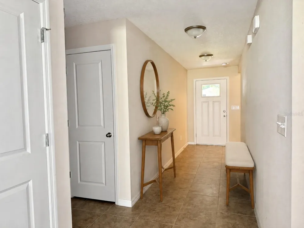 9242 FREEDOM HILL DR Seffner, FL 33584