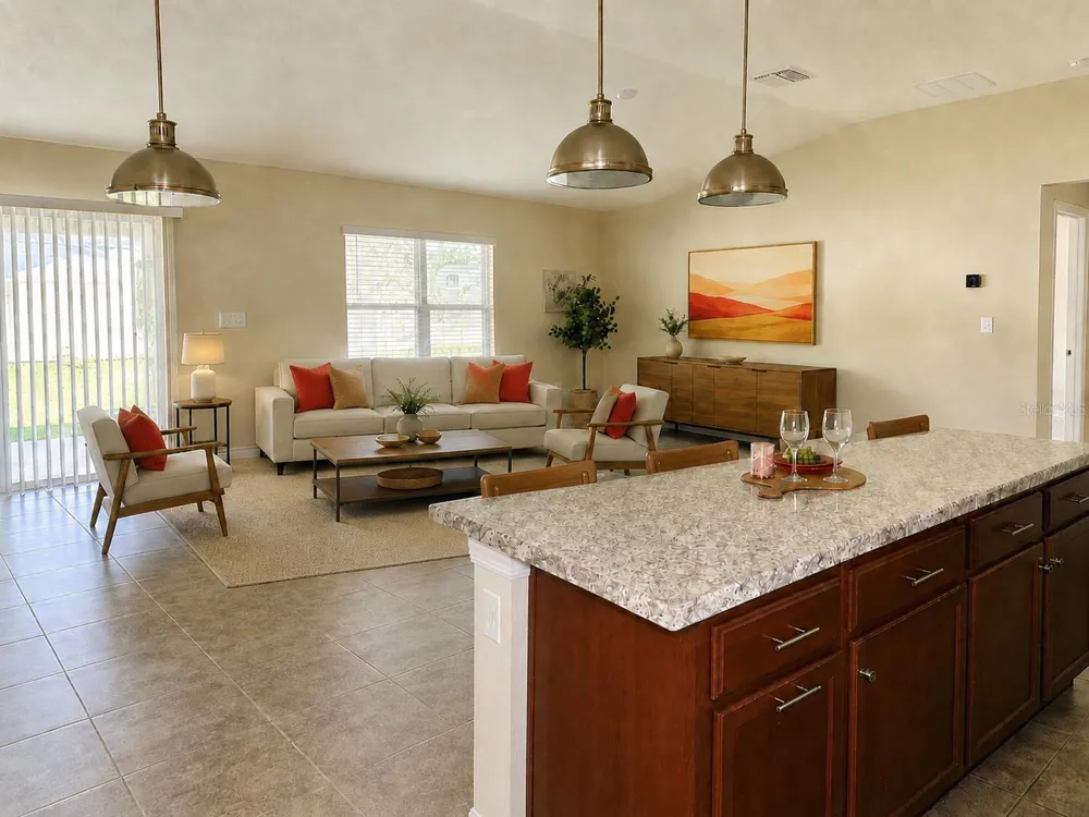 9242 FREEDOM HILL DR Seffner, FL 33584