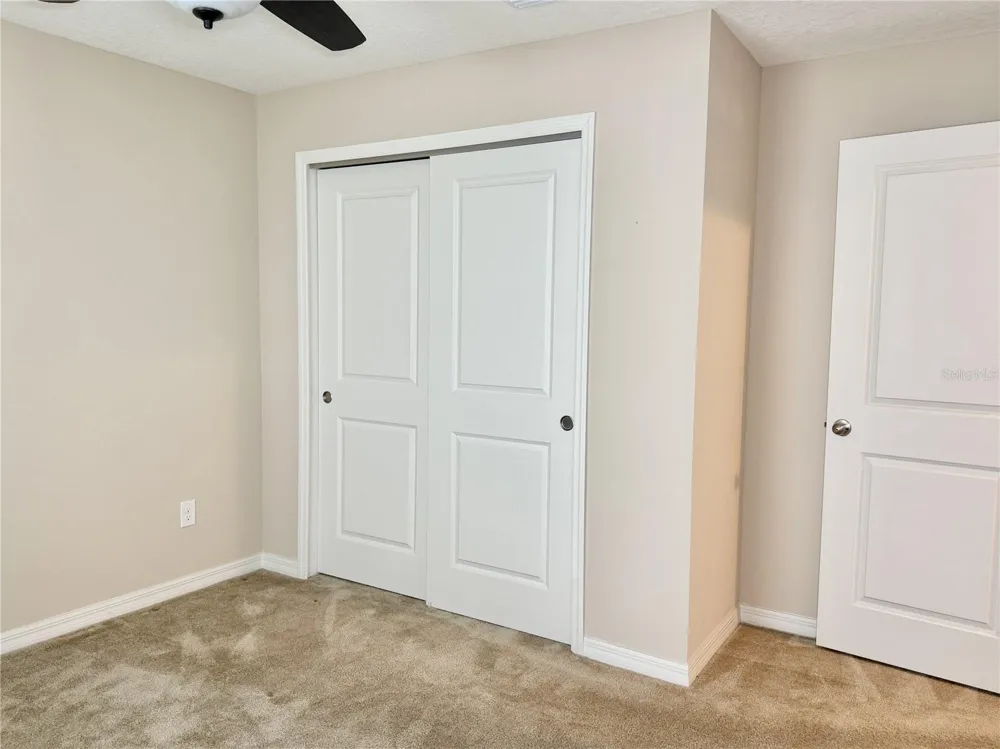 9242 FREEDOM HILL DR Seffner, FL 33584