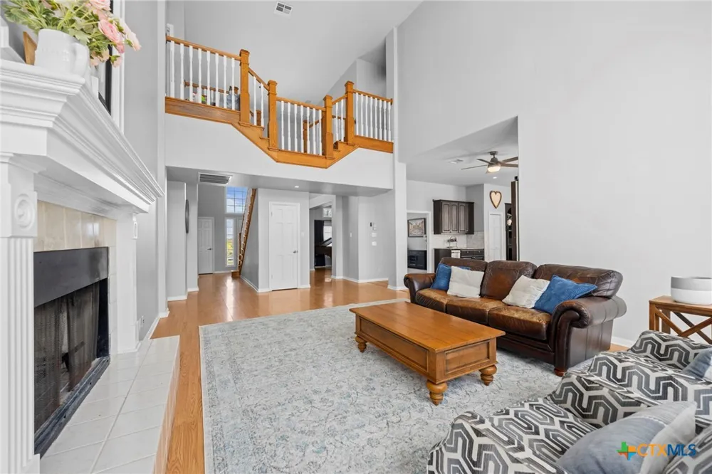 375 Branch Creek Trail Liberty Hill, TX 78642