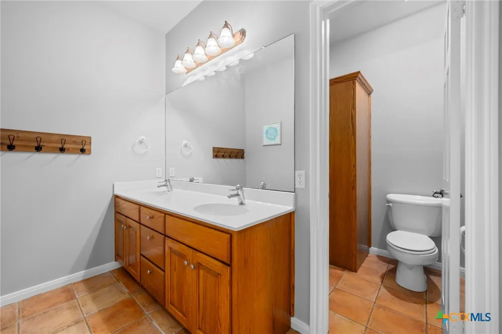 375 Branch Creek Trail Liberty Hill, TX 78642