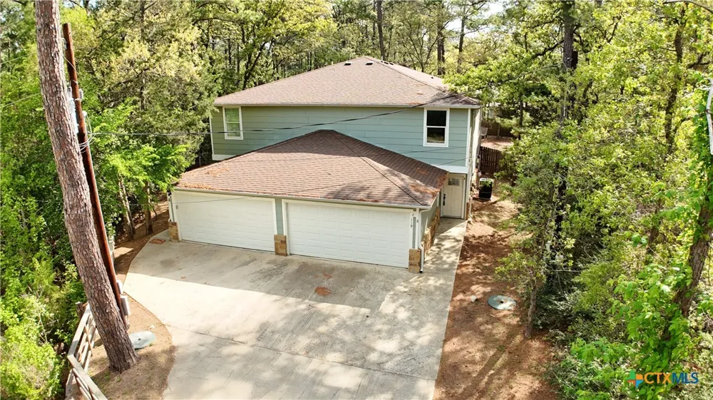 119 Kanaio Drive Bastrop, TX 78602