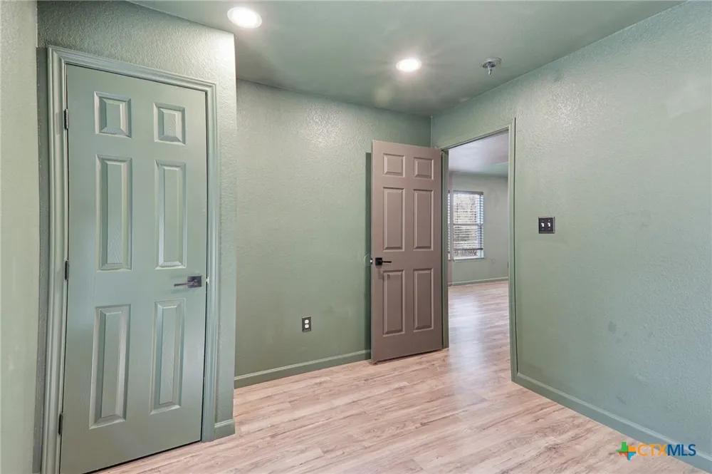 119 Kanaio Drive Bastrop, TX 78602