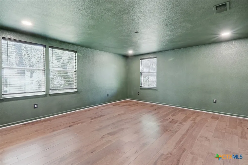 119 Kanaio Drive Bastrop, TX 78602