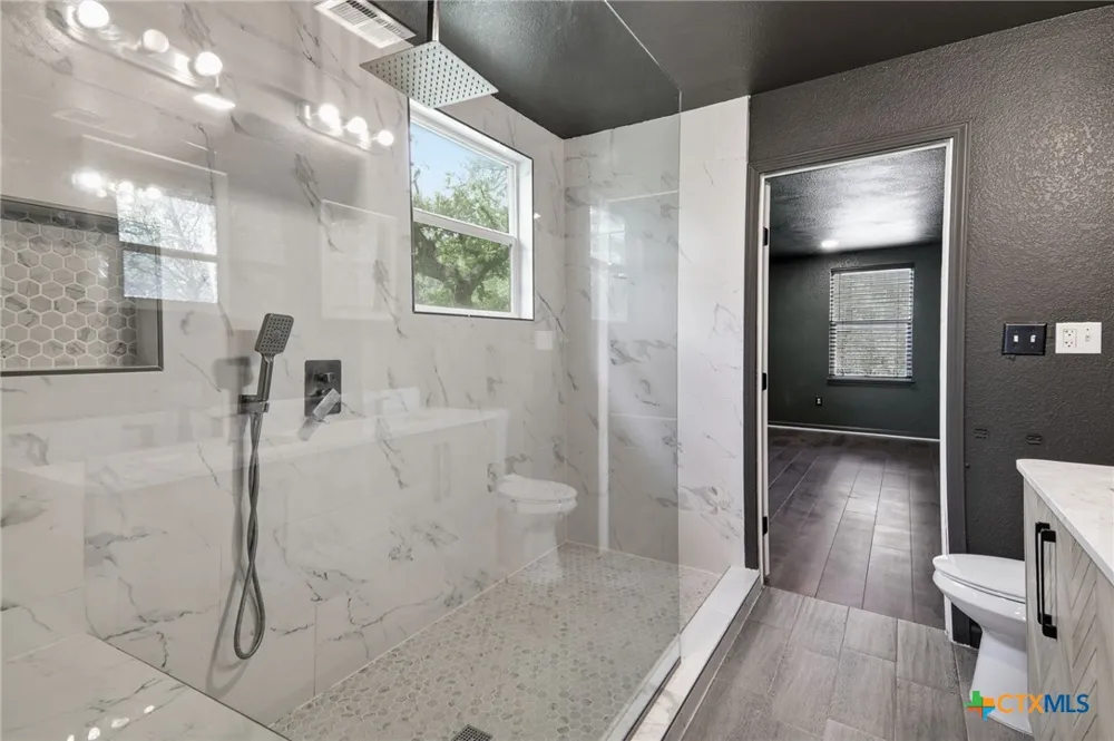 119 Kanaio Drive Bastrop, TX 78602