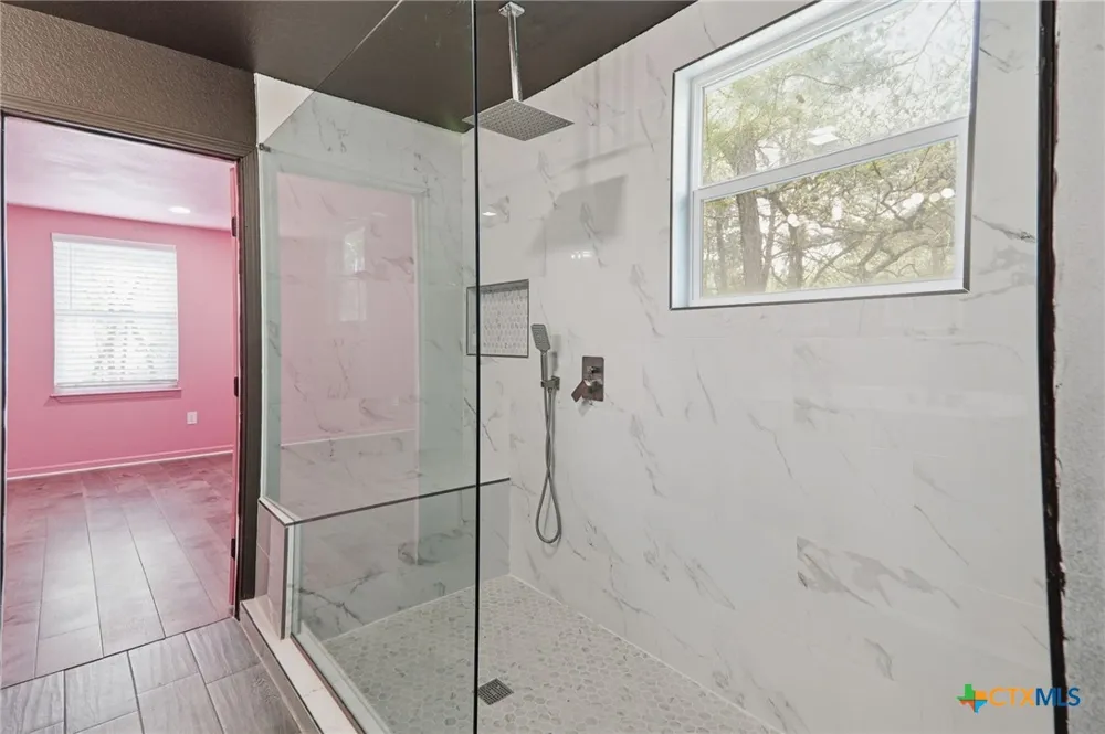119 Kanaio Drive Bastrop, TX 78602