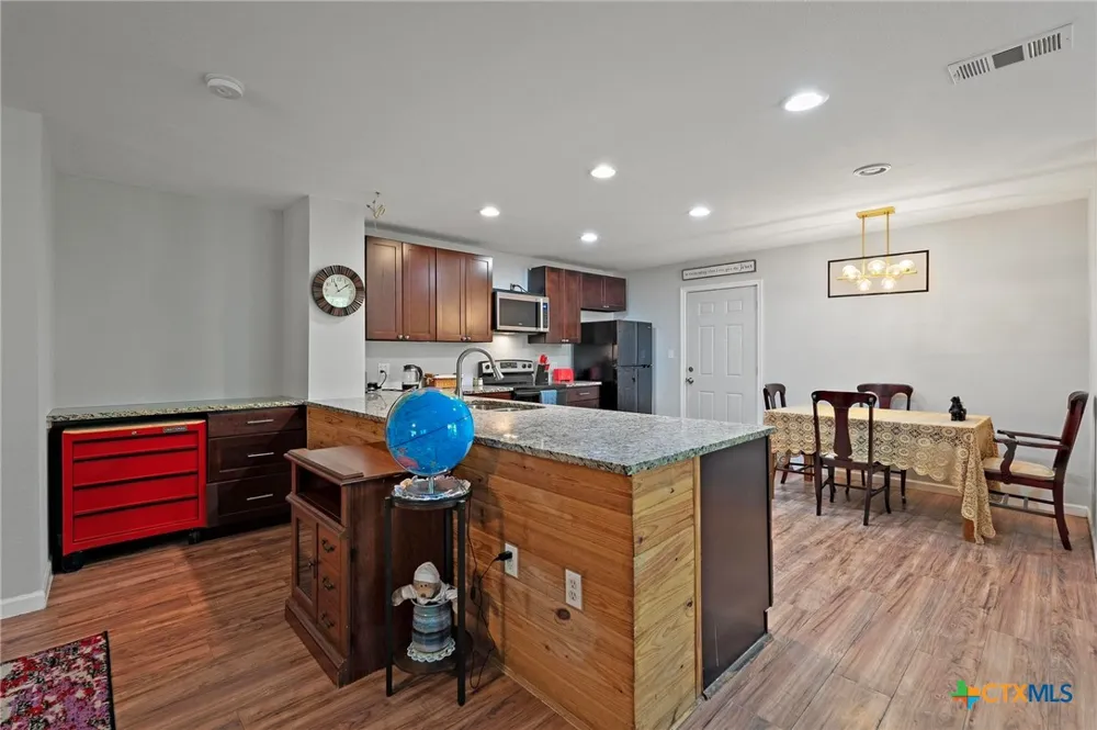 119 Kanaio Drive Bastrop, TX 78602