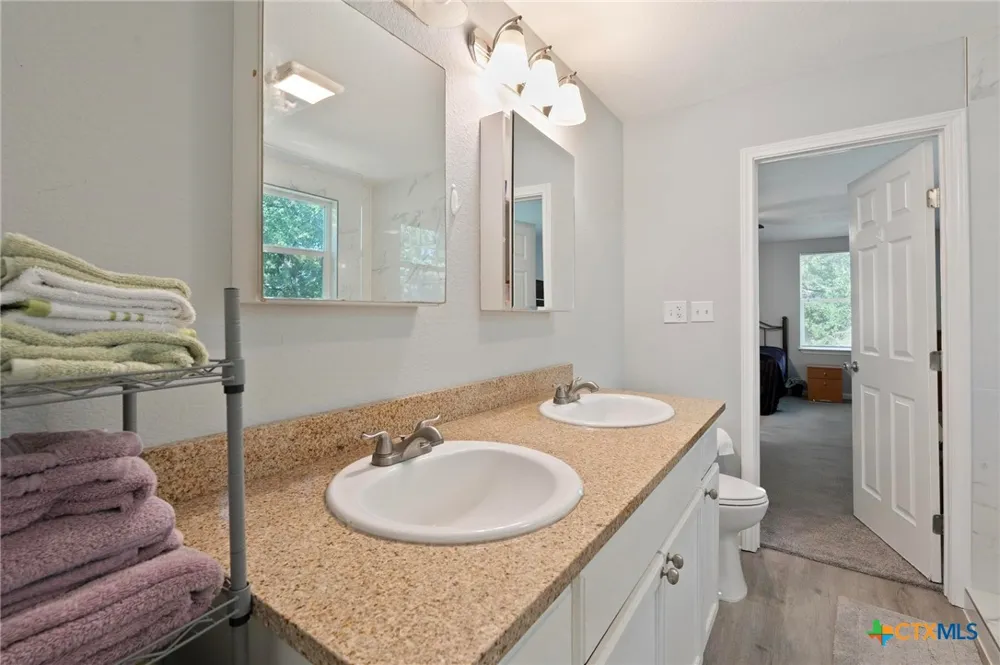 119 Kanaio Drive Bastrop, TX 78602