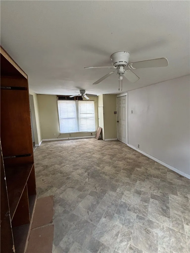 2834 WILLARD Corpus Christi, TX 78404