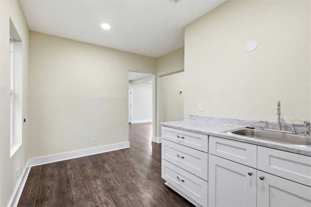 1410 Fannin Street Columbus, TX 78934
