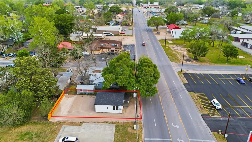 1410 Fannin Street Columbus, TX 78934