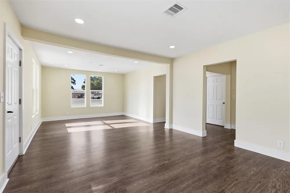 1410 Fannin Street Columbus, TX 78934