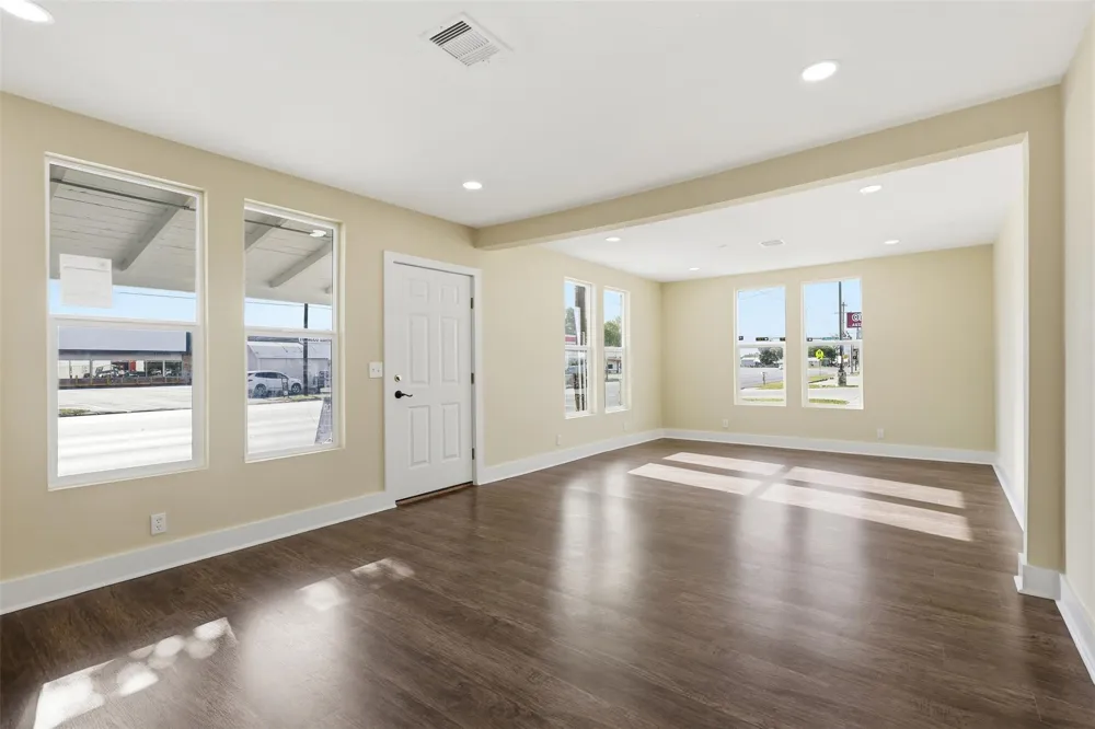 1410 Fannin Street Columbus, TX 78934