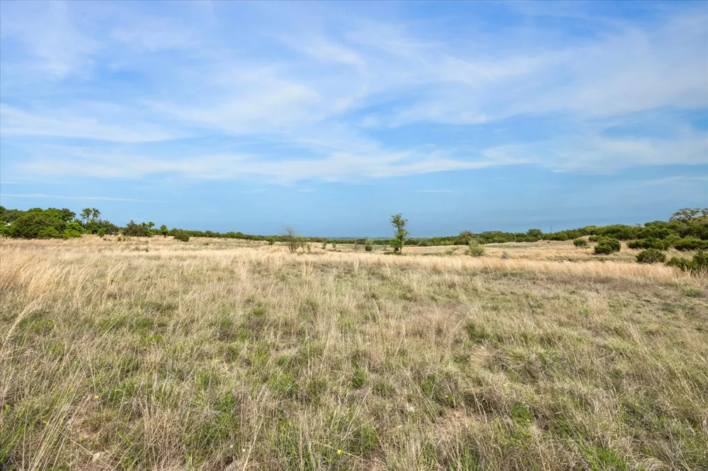 19 PR 3303 Hamilton, TX 76531
