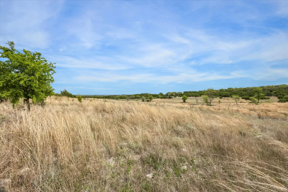 19 PR 3303 Hamilton, TX 76531
