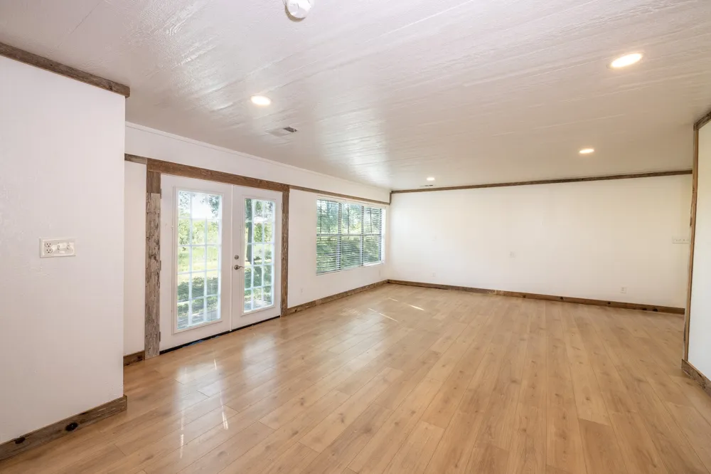 1229 State 304 Highway Gonzales, TX 78629