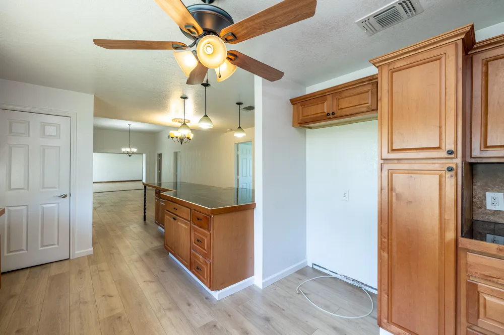 1229 State 304 Highway Gonzales, TX 78629