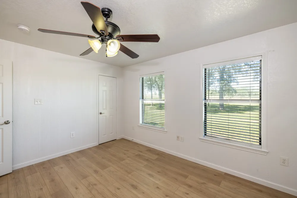 1229 State 304 Highway Gonzales, TX 78629